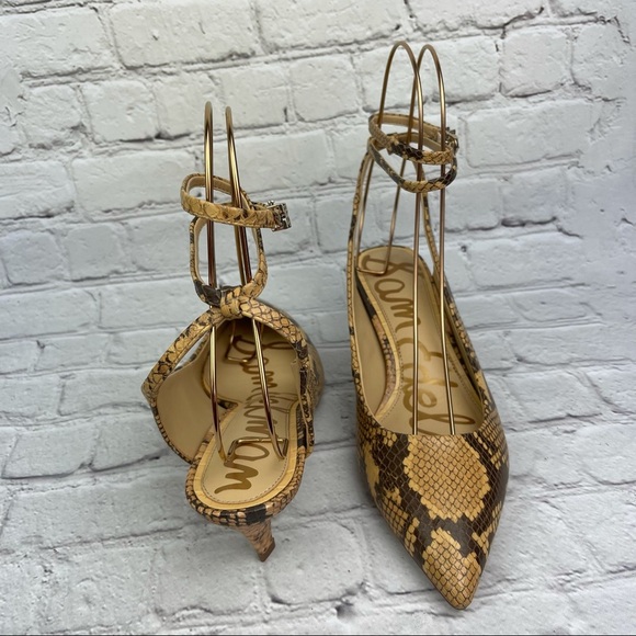 Damaged - Picture 9 of 15